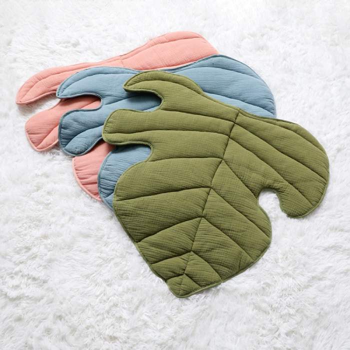 Tapis de sol en forme de feuille bébé