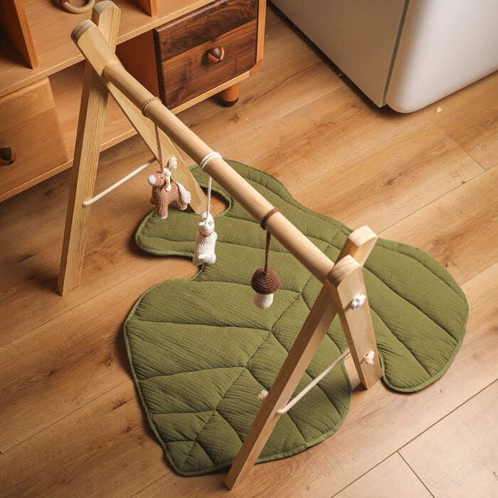 Tapis de sol en forme de feuille bébé